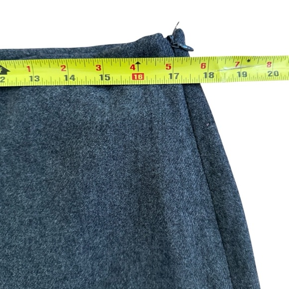 Dress Barn Wool Blend Gray Skirt Straight turquoise Floral Embroidered 16 - Picture 5 of 7